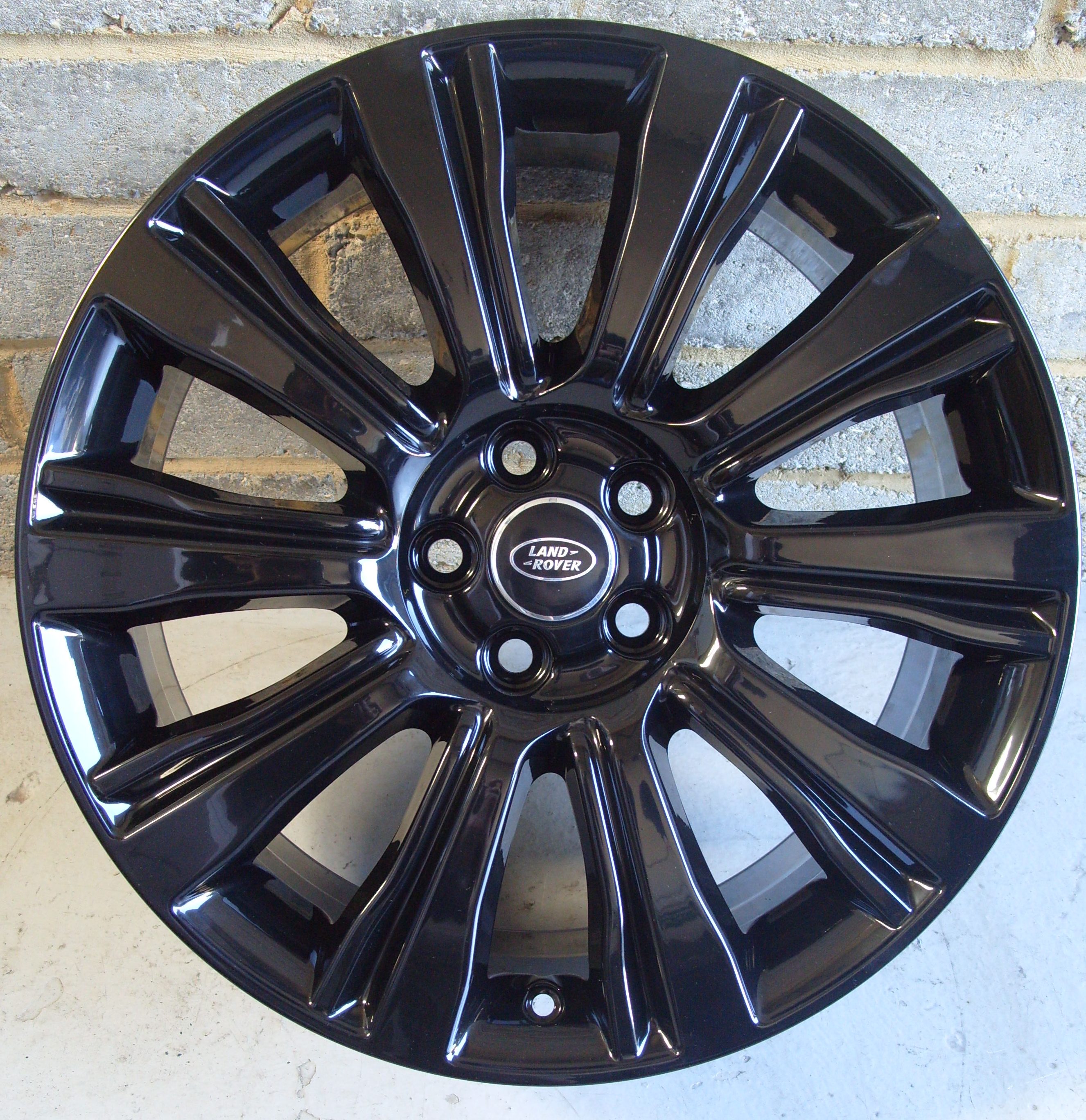 Range Rover Evoque Black Alloy Wheels